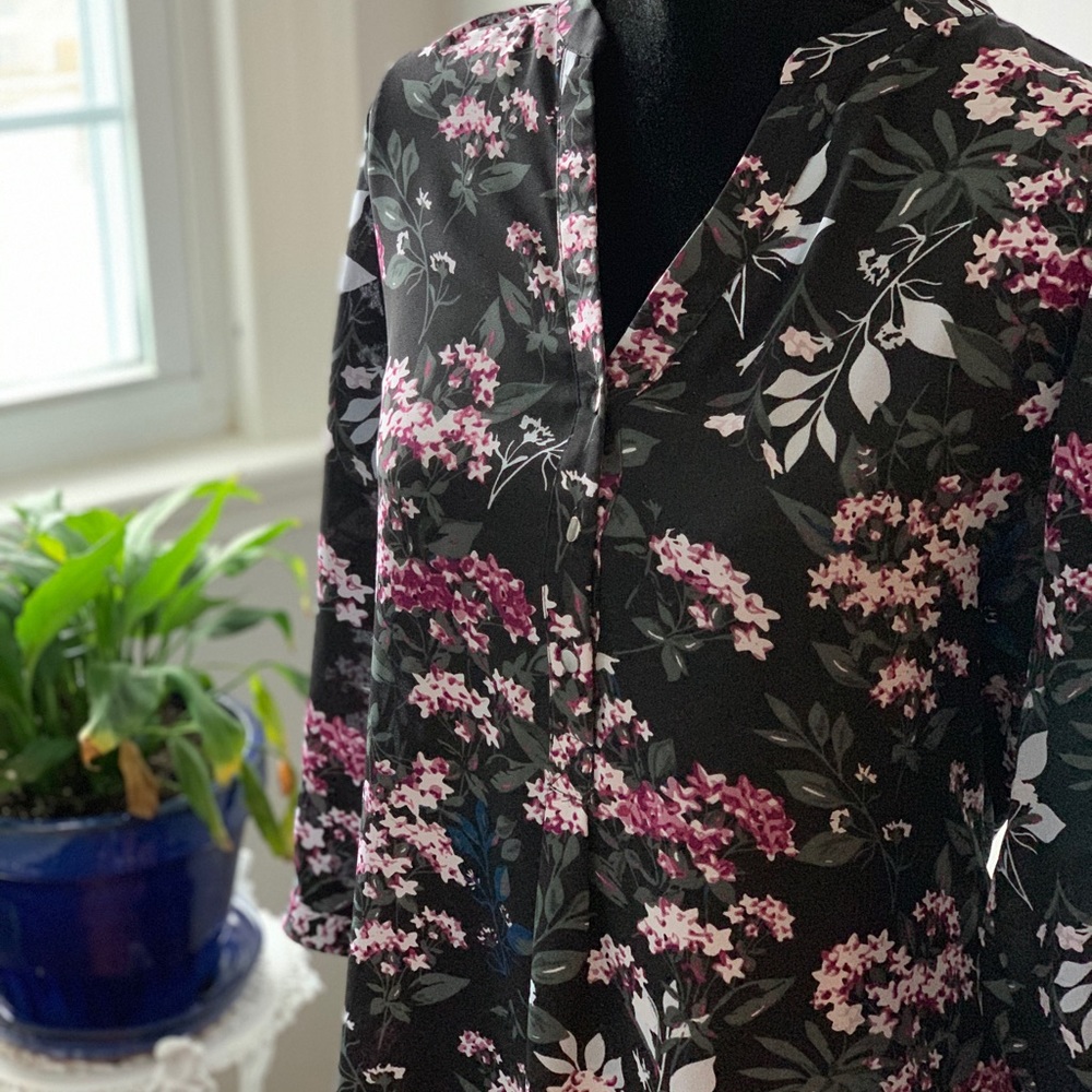 Cute floral blouse